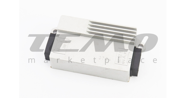 Комутатор-стабілізатор (4х6 контактів) 12V - фото 1