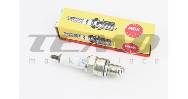 Свічка 4Т CR7HSA - M10 L12 - JH/GY6 - фото 1