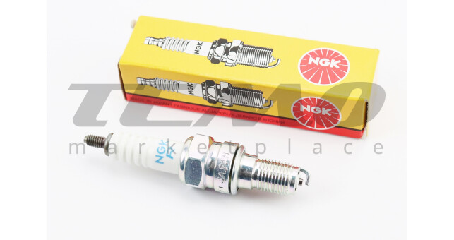 Свічка 4Т CR8EH-9 - M10 L17 - DIO AF56, SH150 - фото 1