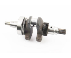 Коленвал 186F шейки d-40 мм h-118 мм под шлиц + шестерни + подшипник запрессованный