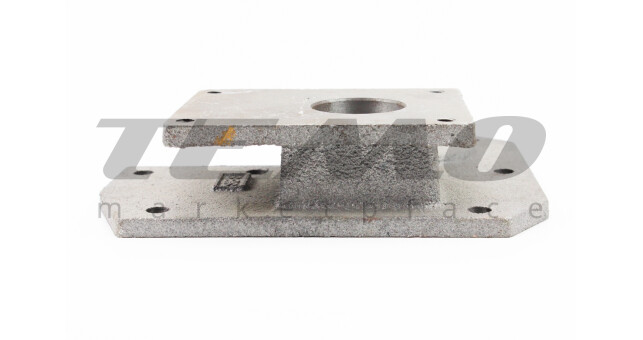 Кришка КПП ліва під гідравлічний насос під 4 болти - фото 3