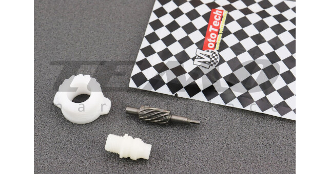 Шестерня спідометру (пластик) + черв'як Suzuki LETS || / ||| - фото 1