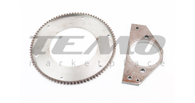 Венец маховика + креплением под стартер МТ - фото 1