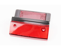 УЦЕНКА Suzuki SEPIA (old) "стекло"- стопа, красное (трещина, см.фото)