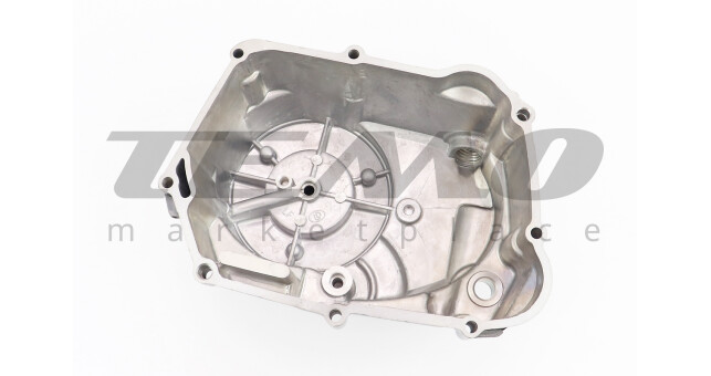 Кришка двигуна права (де щуп) 110cc автомат, ЧОРНА матова - фото 3