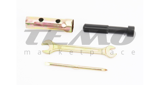 Ключ свічковий для 4Т - 16/18mm + 2 предмети (ріжковий ключ 8*10mm/викрутка &plusmn;) &quot;ЗІП&quot; - фото 1