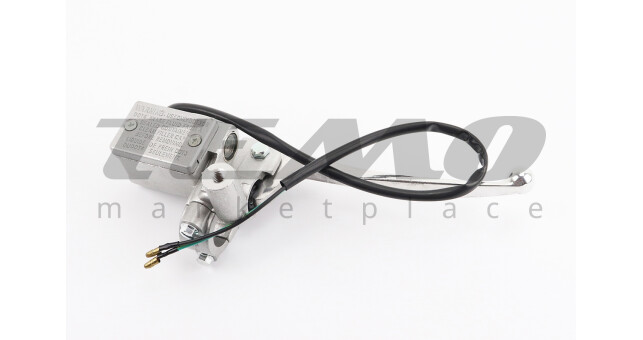 Главный тормозной цилиндр правый на руле - фото 1